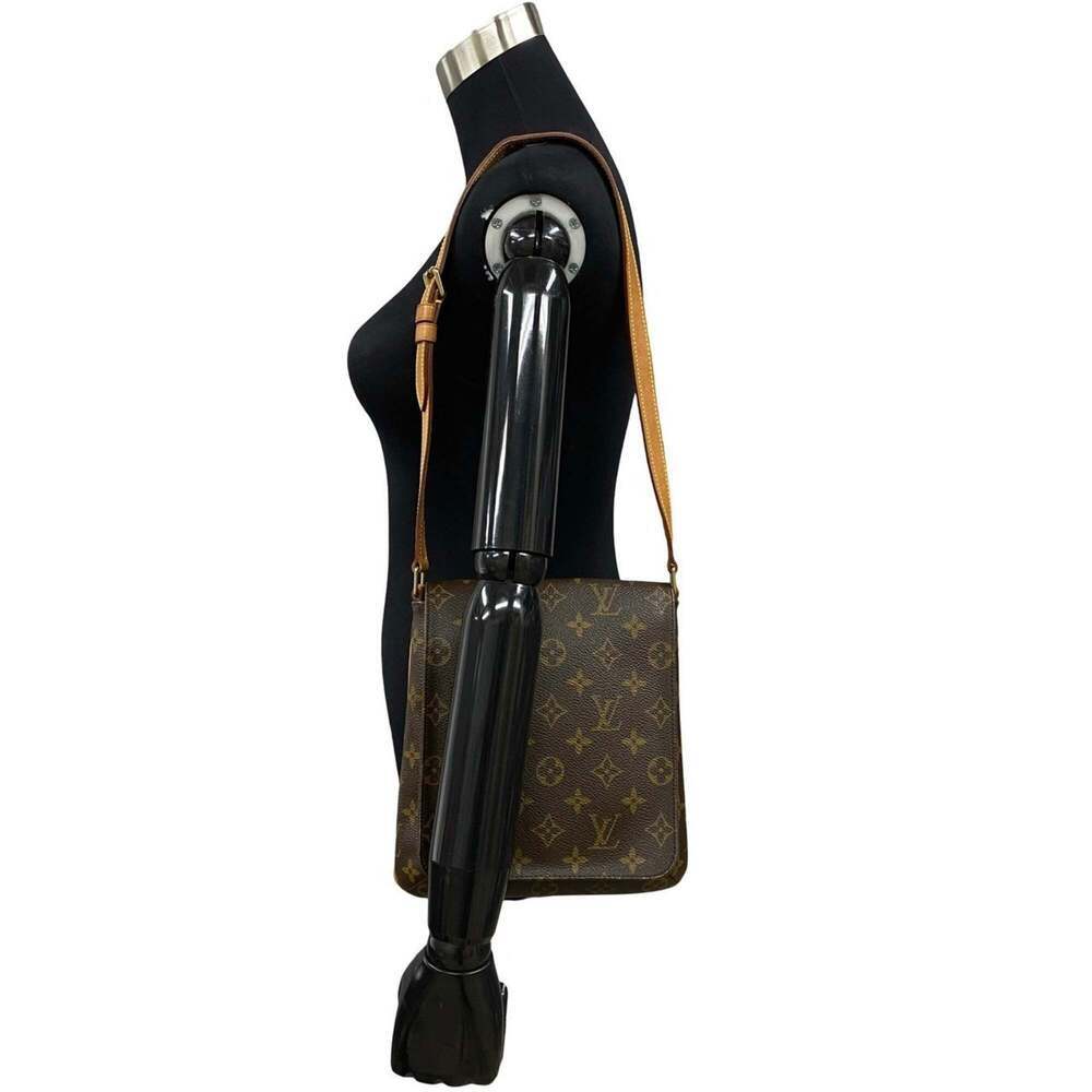 LOUIS VUITTON Brown Monogram Leather Pochette Shoulder Bag - Picture 2 of 9